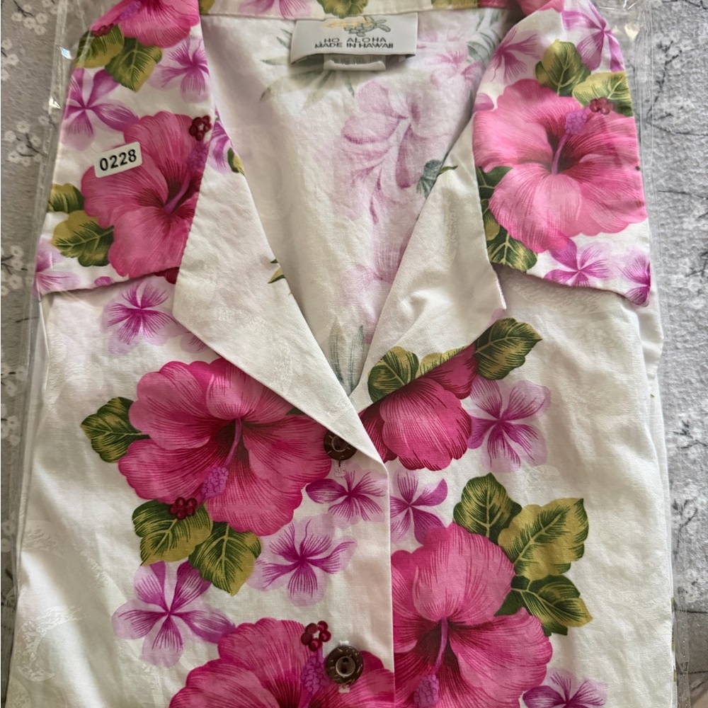 Ho Aloha Women’s Floral Pink and Green 🌺 Hawaiian Shirt XL - Picture 7 of 7